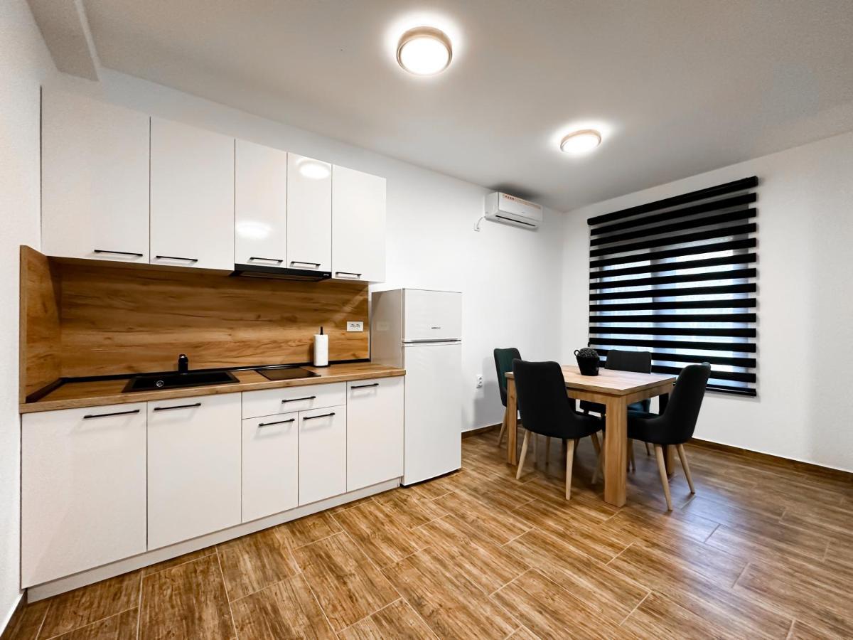 Kiko Apartmani Lux Nagybecskerek Kültér fotó