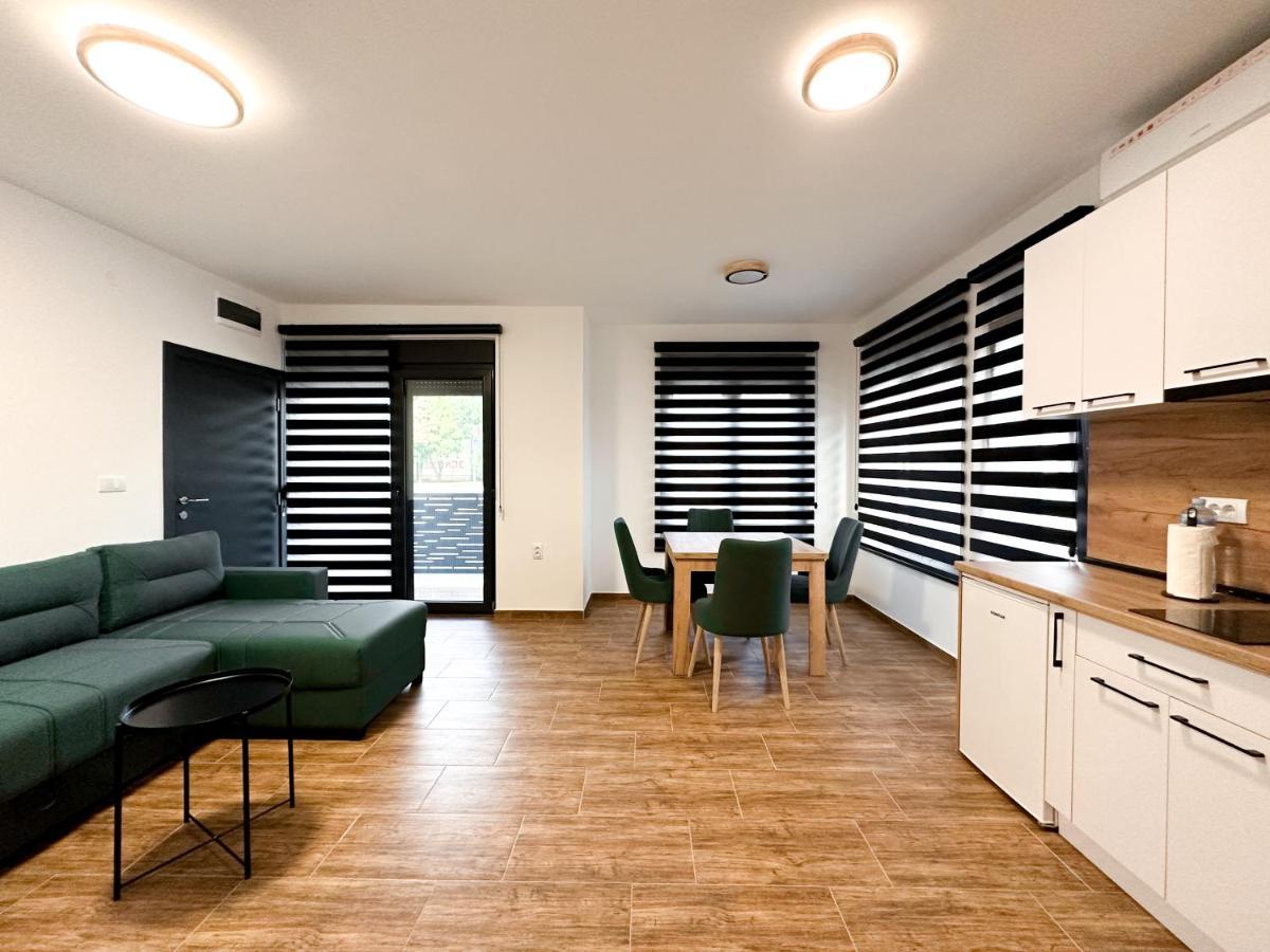 Kiko Apartmani Lux Nagybecskerek Kültér fotó