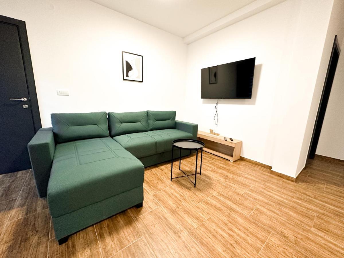 Kiko Apartmani Lux Nagybecskerek Kültér fotó
