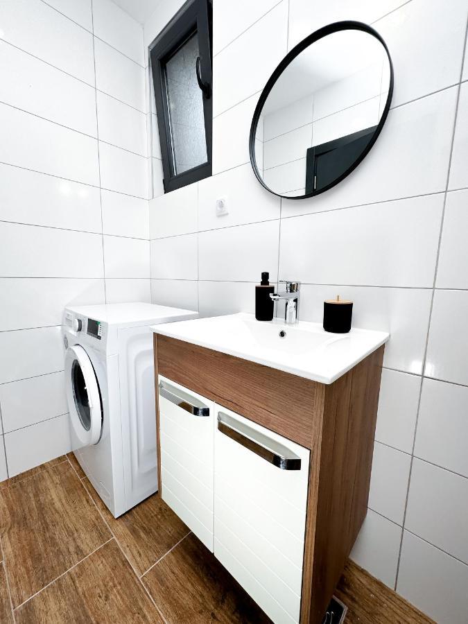 Kiko Apartmani Lux Nagybecskerek Kültér fotó