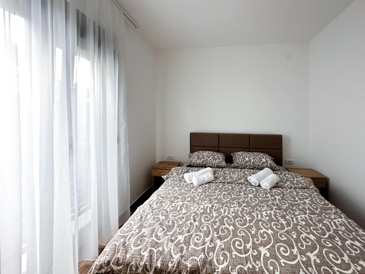 Kiko Apartmani Lux Nagybecskerek Kültér fotó