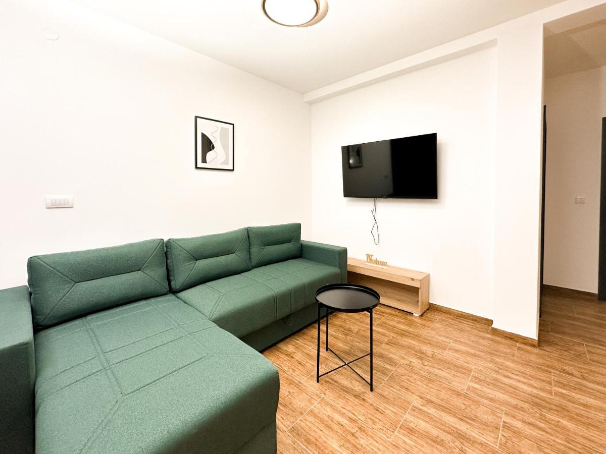 Kiko Apartmani Lux Nagybecskerek Kültér fotó