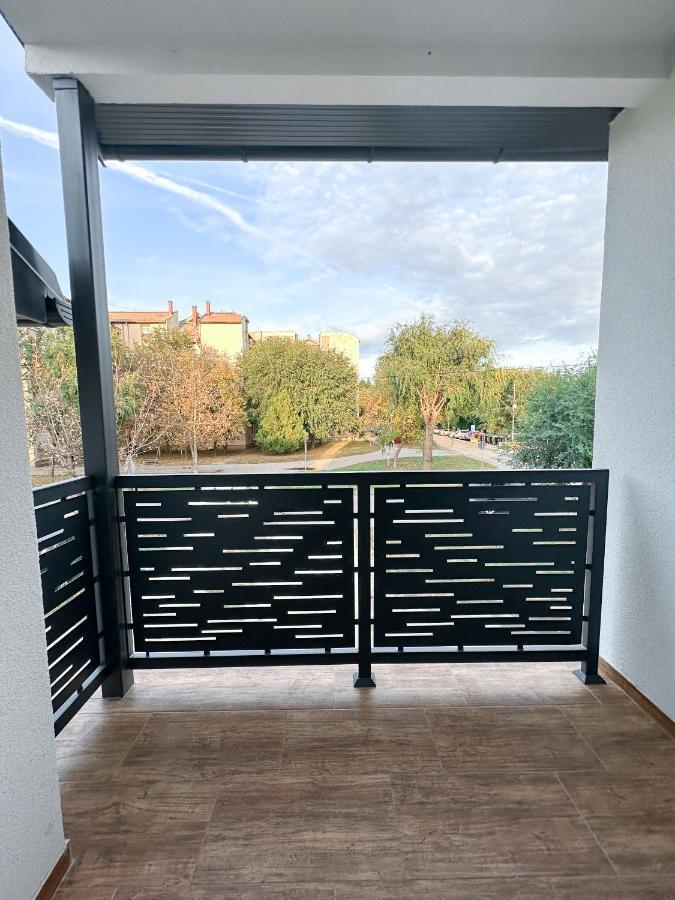 Kiko Apartmani Lux Nagybecskerek Kültér fotó