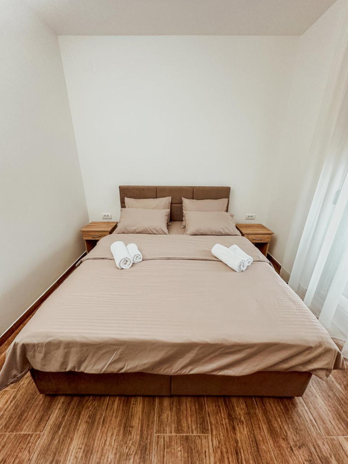 Kiko Apartmani Lux Nagybecskerek Kültér fotó