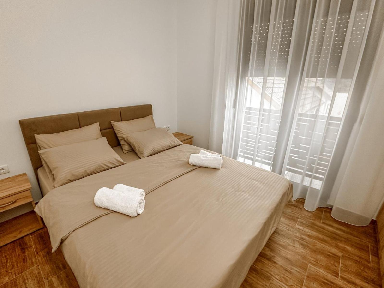 Kiko Apartmani Lux Nagybecskerek Kültér fotó